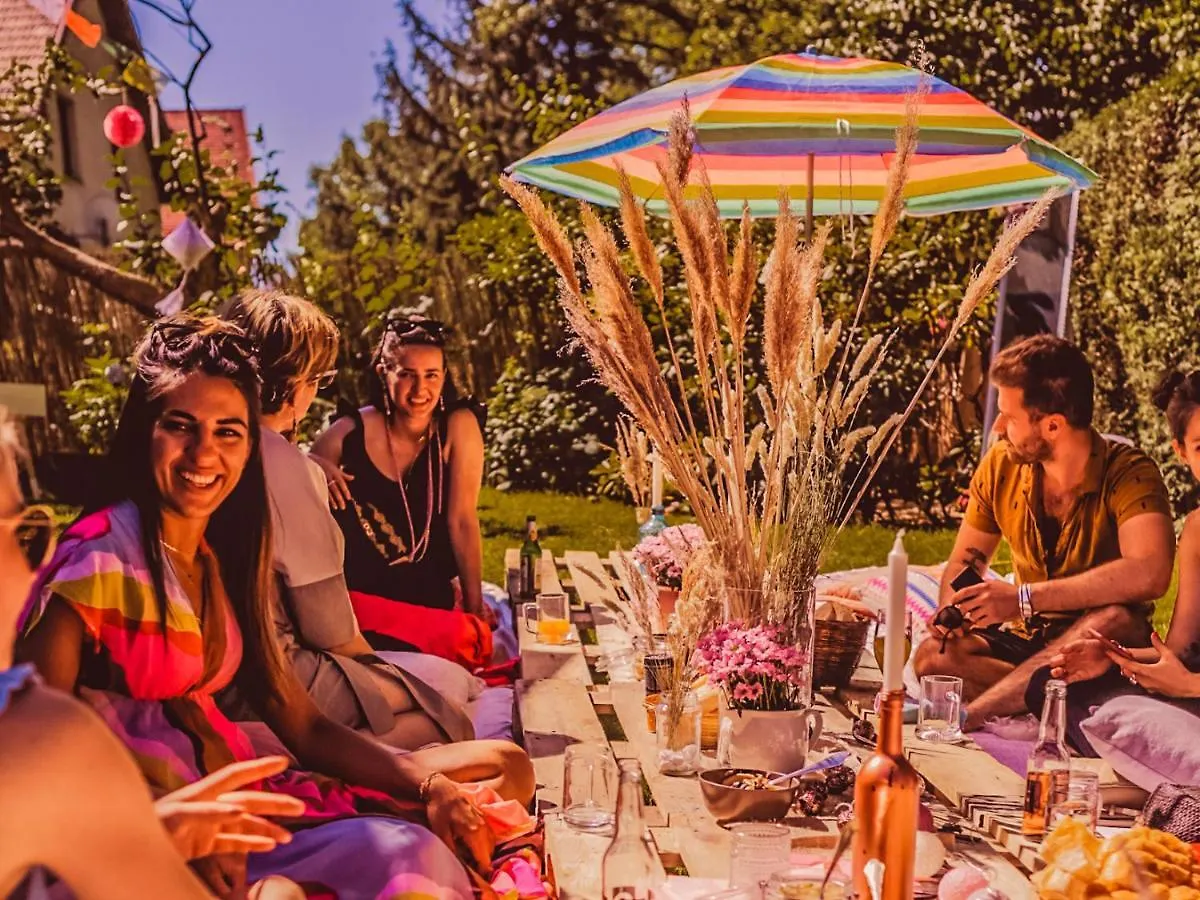 Prime Rooms Vienna - Private Villa With Garden, Sauna & Partyroom