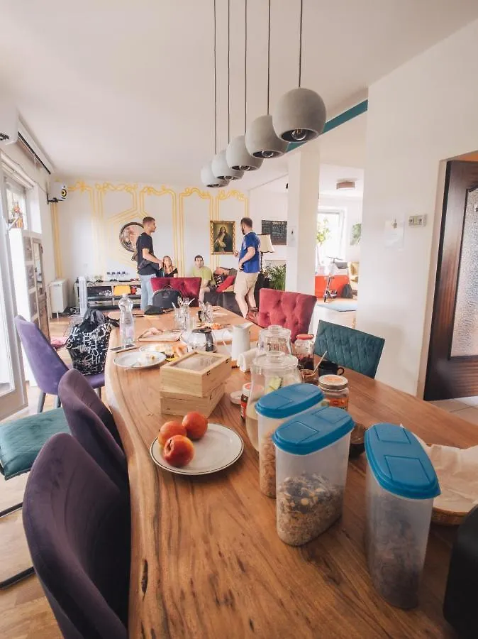 Prime Rooms Vienna - Private Villa With Garden, Sauna & Partyroom